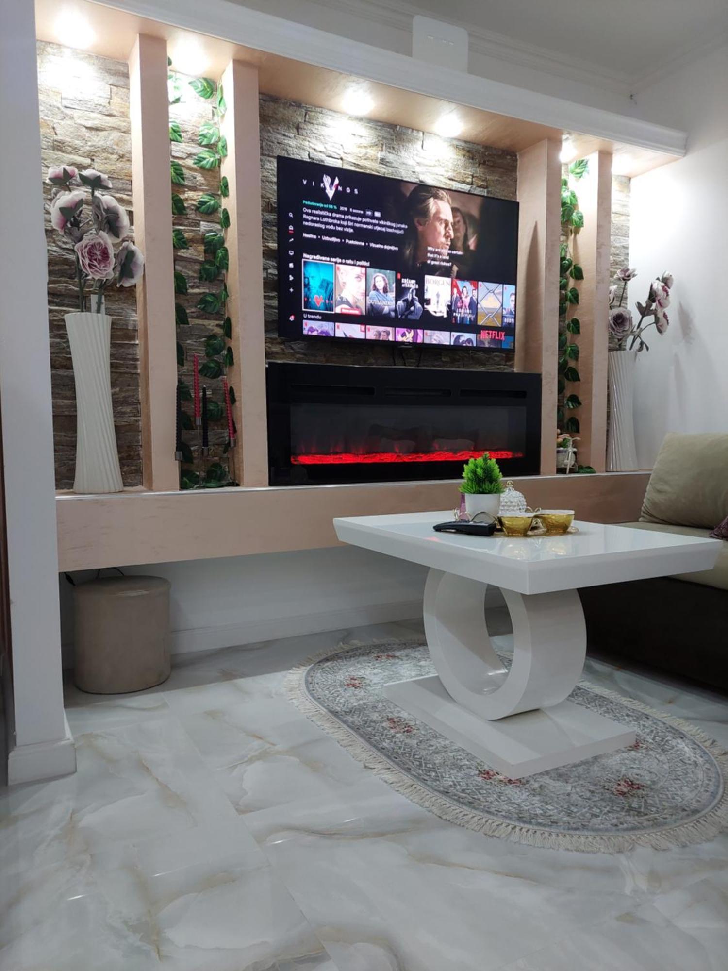 Apartman Star Lux Kula Esterno foto